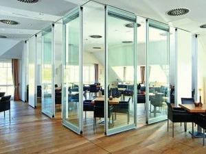 Dormakaba Оперативная стеклянная перегородка для офиса