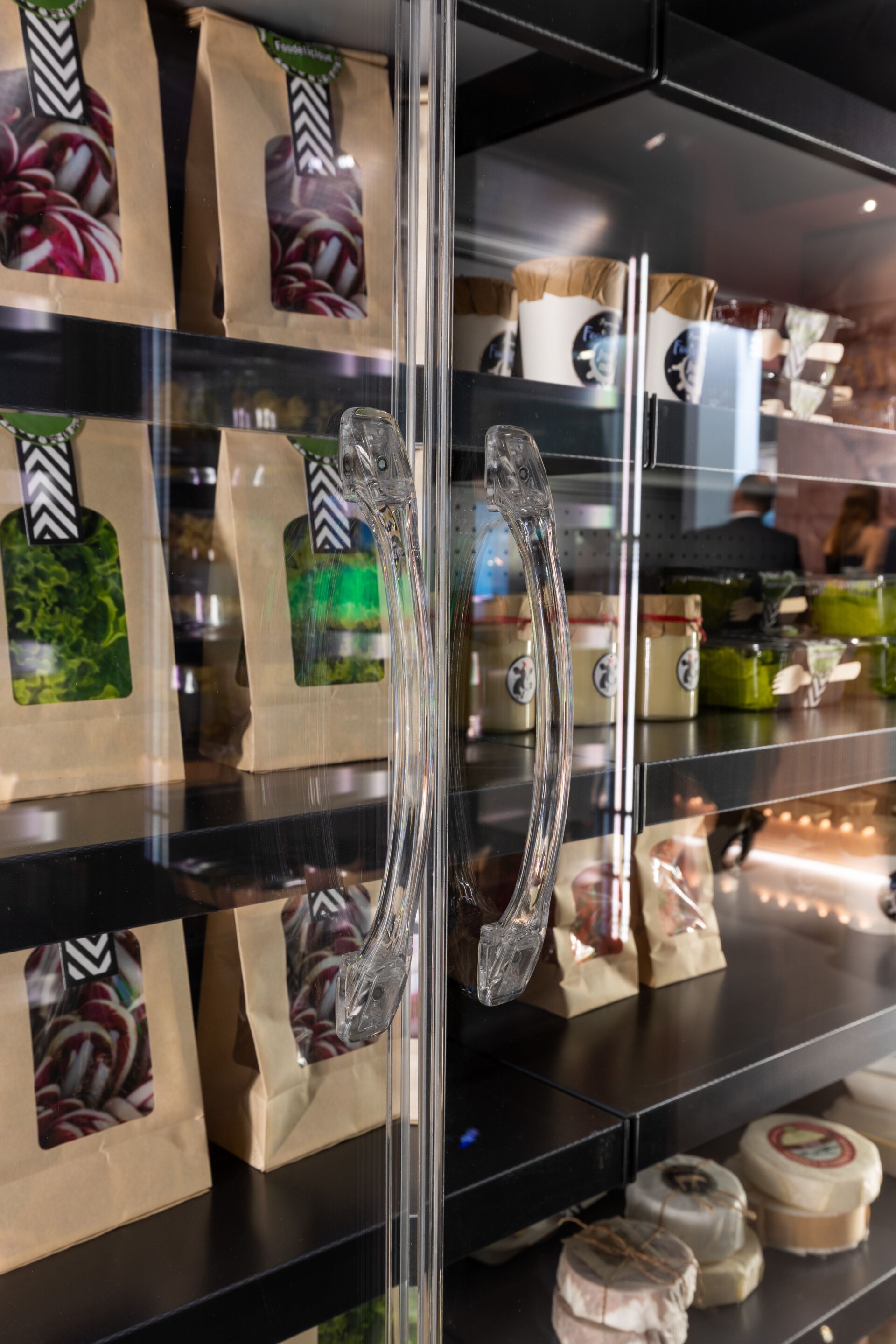 Вертикальная холодильная витрина для самообслуживания Frigomeccanica ARCH-00001490 - Вид №8