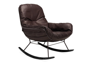 Кожаное кресло-качалка с подлокотниками