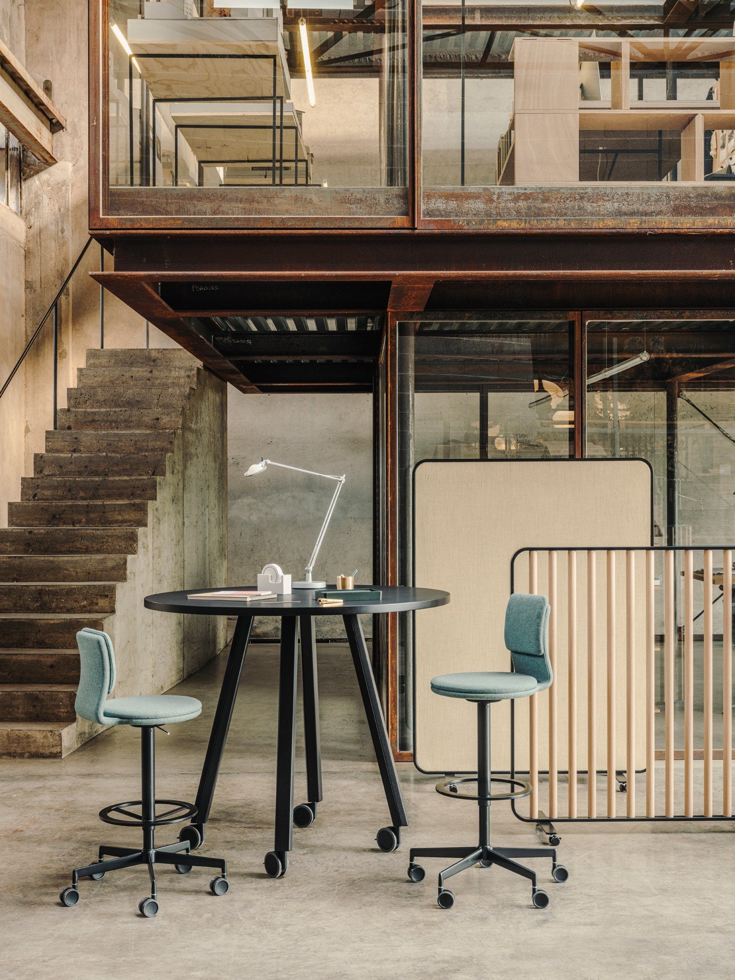 Высокий круглый дубовый стол Lapalma ОРИ ARCH-00066709 - Вид №8