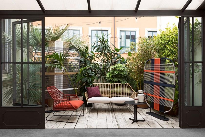 Saba Italia Садовый диван из ткани и полиэтиленовых тросов New york soleil sun-id-1452494 - Вид №1