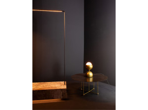 Светодиодная настольная лампа