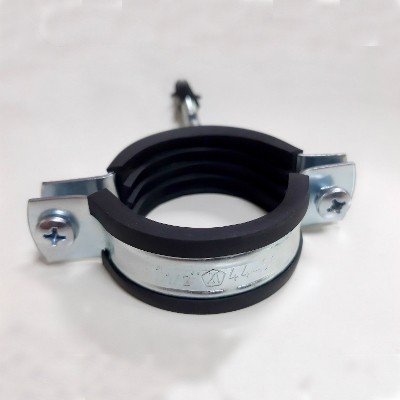 RH.12 Хомут с резиновым уплотнением в комплекте со шпилькой Valtec 4", 108–114 мм  - Вид №2