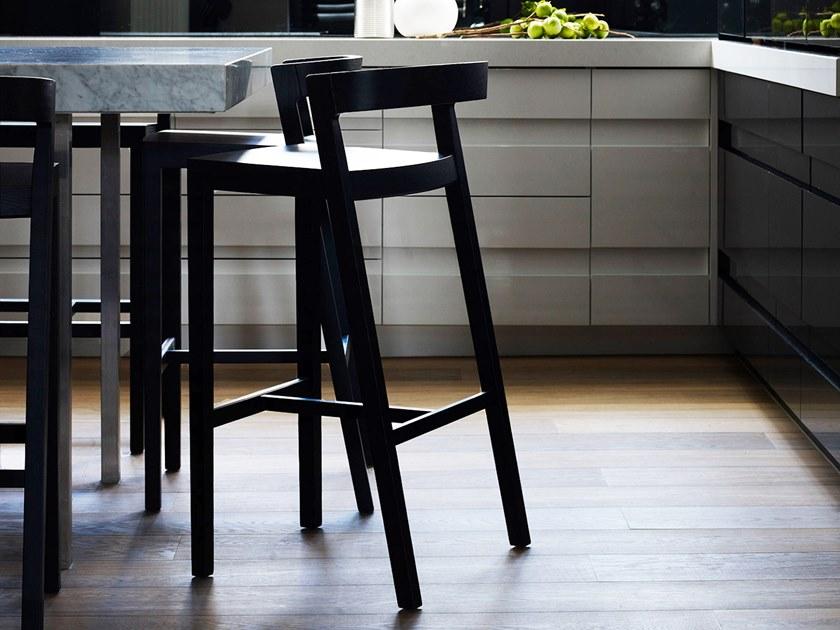 Bedont Высокий табурет из ясеня со спинкой Drive B54 802s - Вид №4