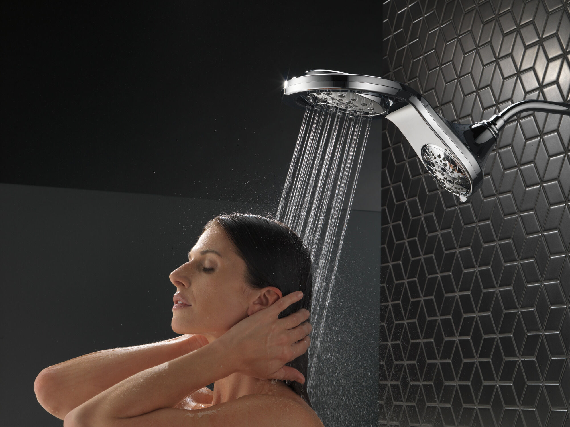 58581-25-PK HydroRain® H2Okinetic® 5-регулировочная душевая лейка два в одном Delta Faucet Universal Showering Хром  - Вид №7