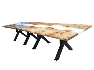 Прямоугольный стол из смолы и шиповника