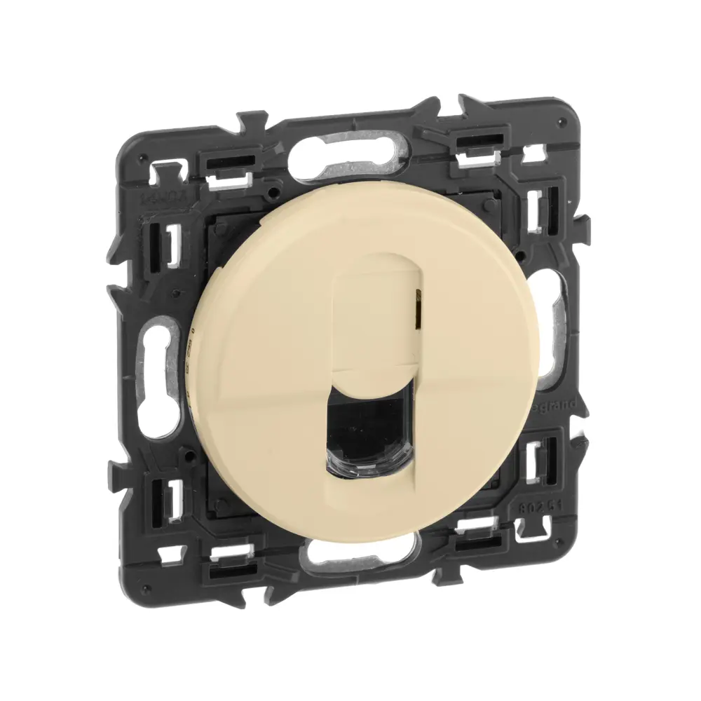 Розетка компьютерная встраиваемая Legrand Celiane RJ45, UTP cat 6, цвет бежевый 82126534 STLM-2154902