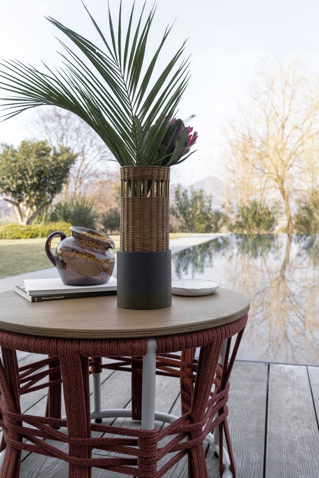 Круглый садовый столик Rever гнездо ARCH-00075777 - Вид №3