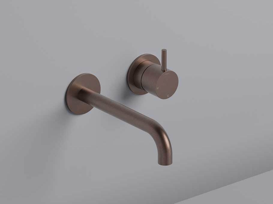 Латунный настенный смеситель для раковины с 2 отверстиями Hotbath Cobber ARCH-00109817