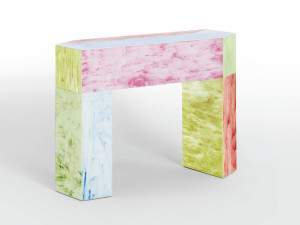 Витражная консоль