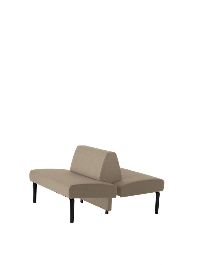 Ambit 1055 Модульная система сидений. Сиденье и спинка с обивкой. Ноги из литого алюминия. Линейное модульное сиденье L 120 см и спинка L 80 см, спинка H 76 см. Двусторонняя версия. Et al. Ambit