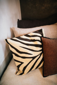 Квадратная подушка из хлопка