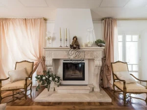 GH LAZZERINI Дровяной камин закрытый из натурального камня на стене