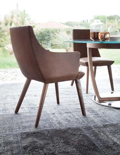 Tonon Кресло с обивкой из ткани с подлокотниками Beret 301 301.21 - Вид №1