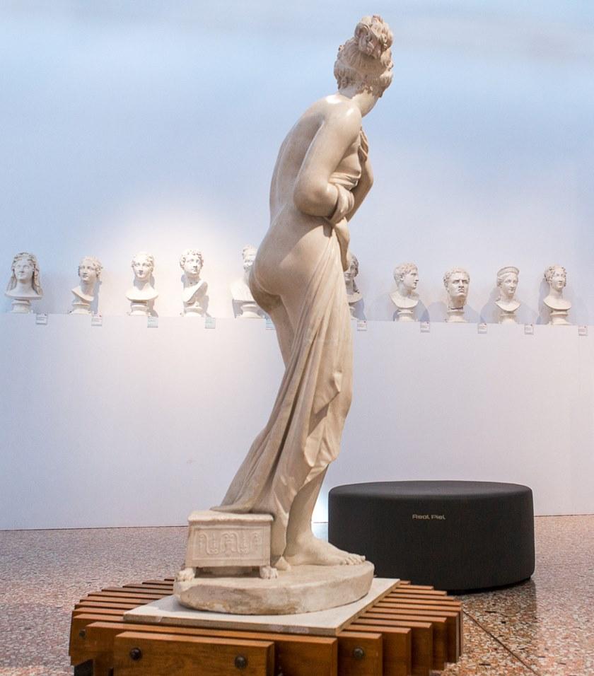 Real Piel Пуф из круглой ткани с обивкой sun-id-1447863 - Вид №2