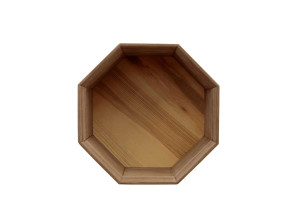 Контейнер из грецкого ореха и ясеня