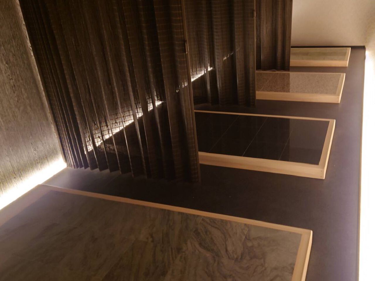 Каменная кровать с подогревом HEALING Hot Stone Spa ARCH-00043214 - Вид №1