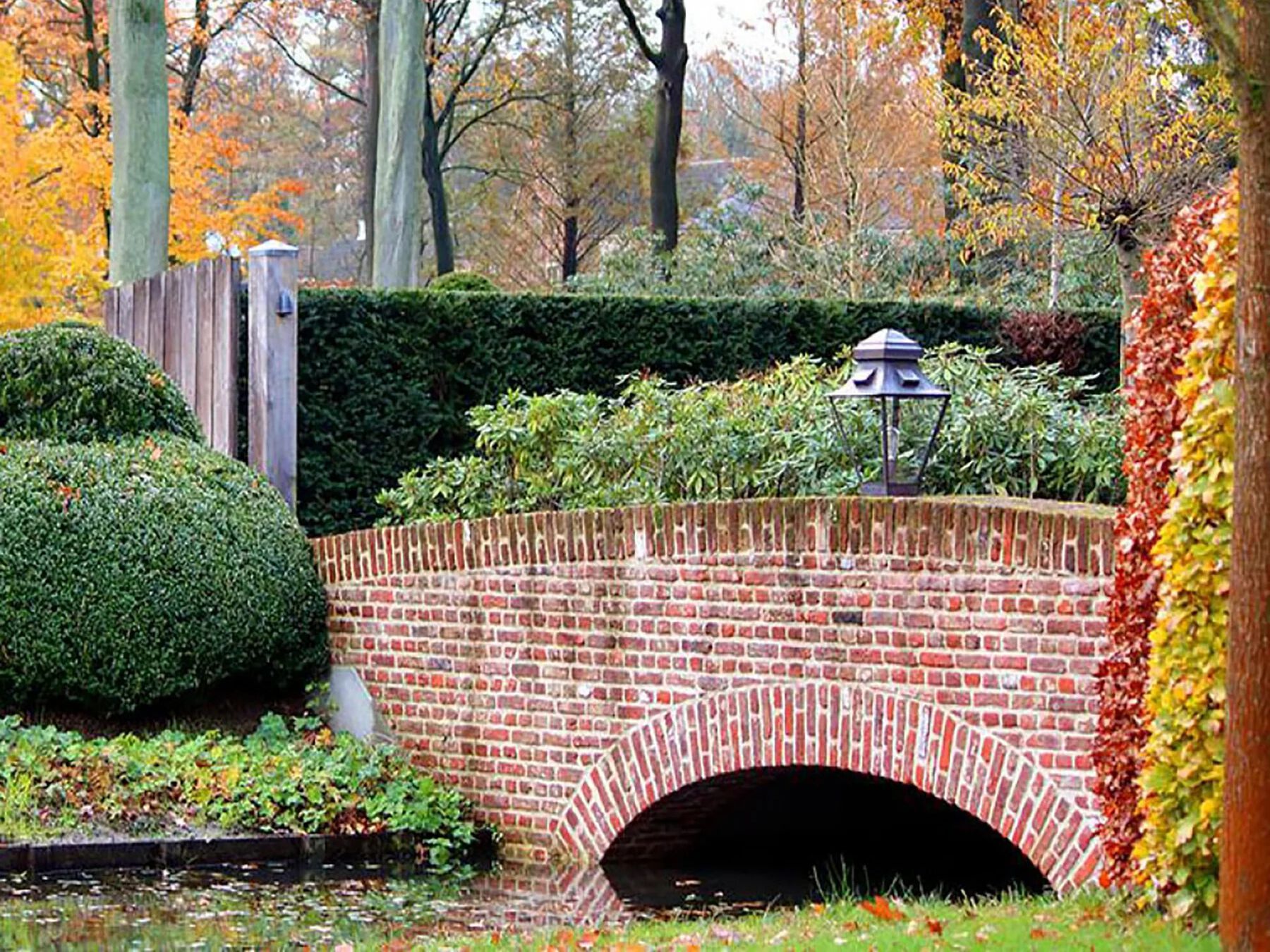 Латунный световой столб Authentage Lighting Gracieuze ARCH-00119284 - Вид №1