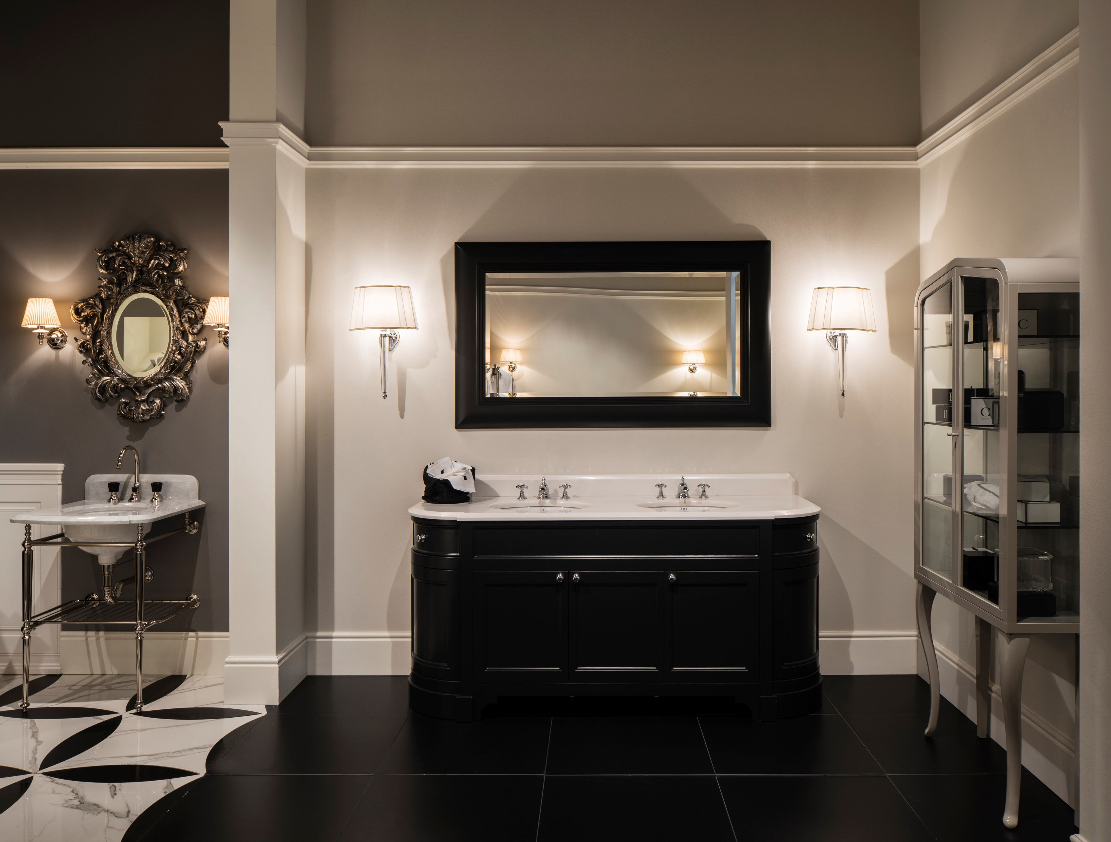 Зеркало с деревянной рамой для ванной комнаты Devon&Devon Double Season ARCH-00057292 - Вид №1