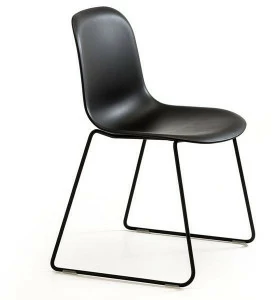 arrmet Стул из полипропилена, штабелируемый салазками Máni plastic