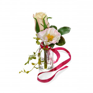 2000983229618 Композиция Розы с лентой COSMO RED