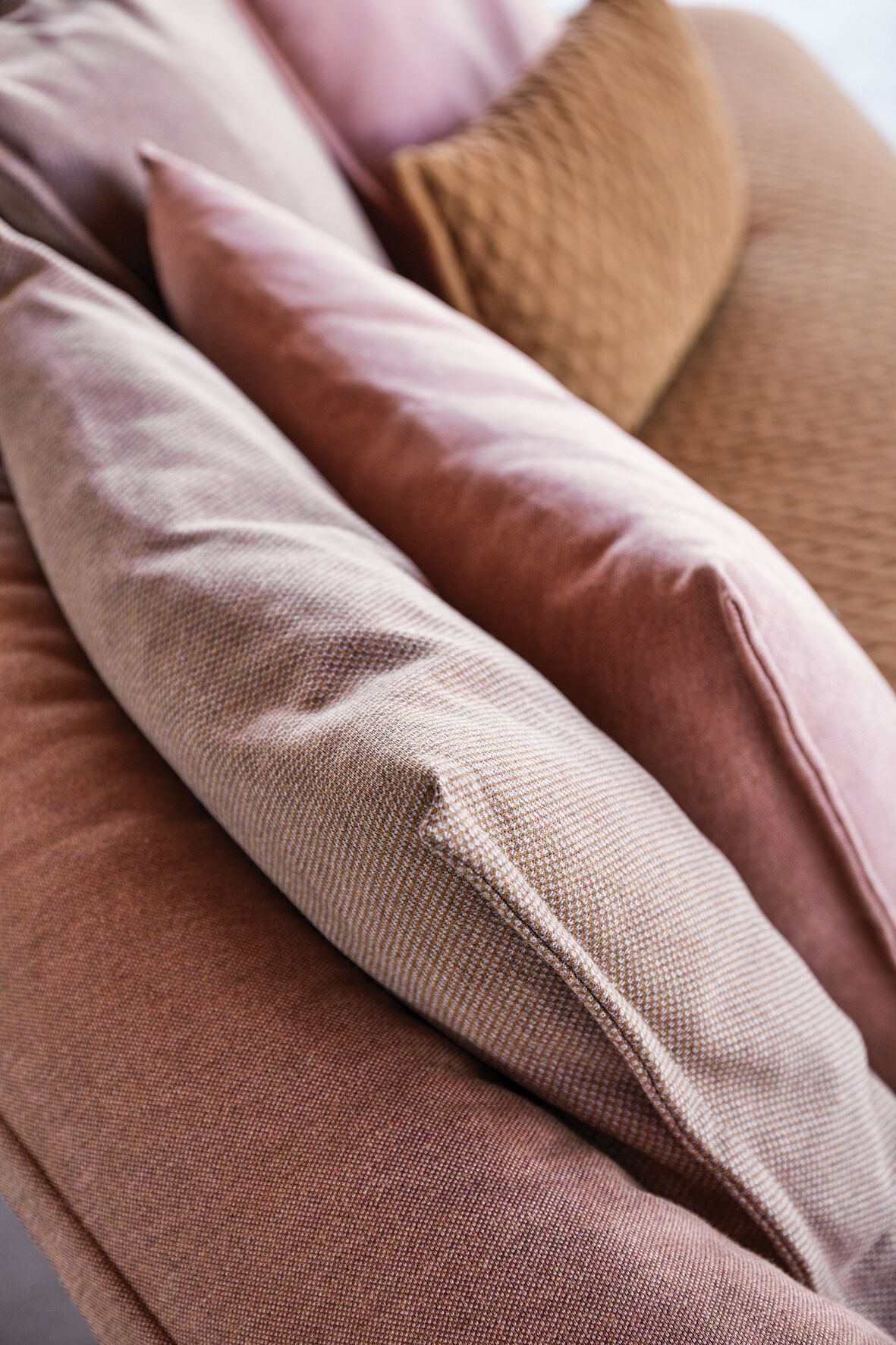 Напольная ткань квадратная подушка Gloster SCATTER CUSHIONS ARCH-00016485 - Вид №2