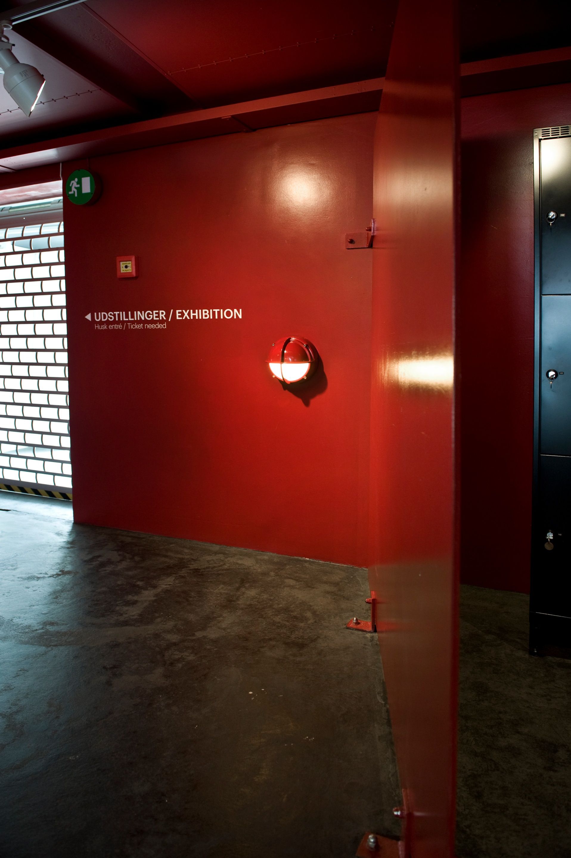 Открытый светодиодный настенный и потолочный светильник Louis Poulsen Skot ARCH-00141935 - Вид №14