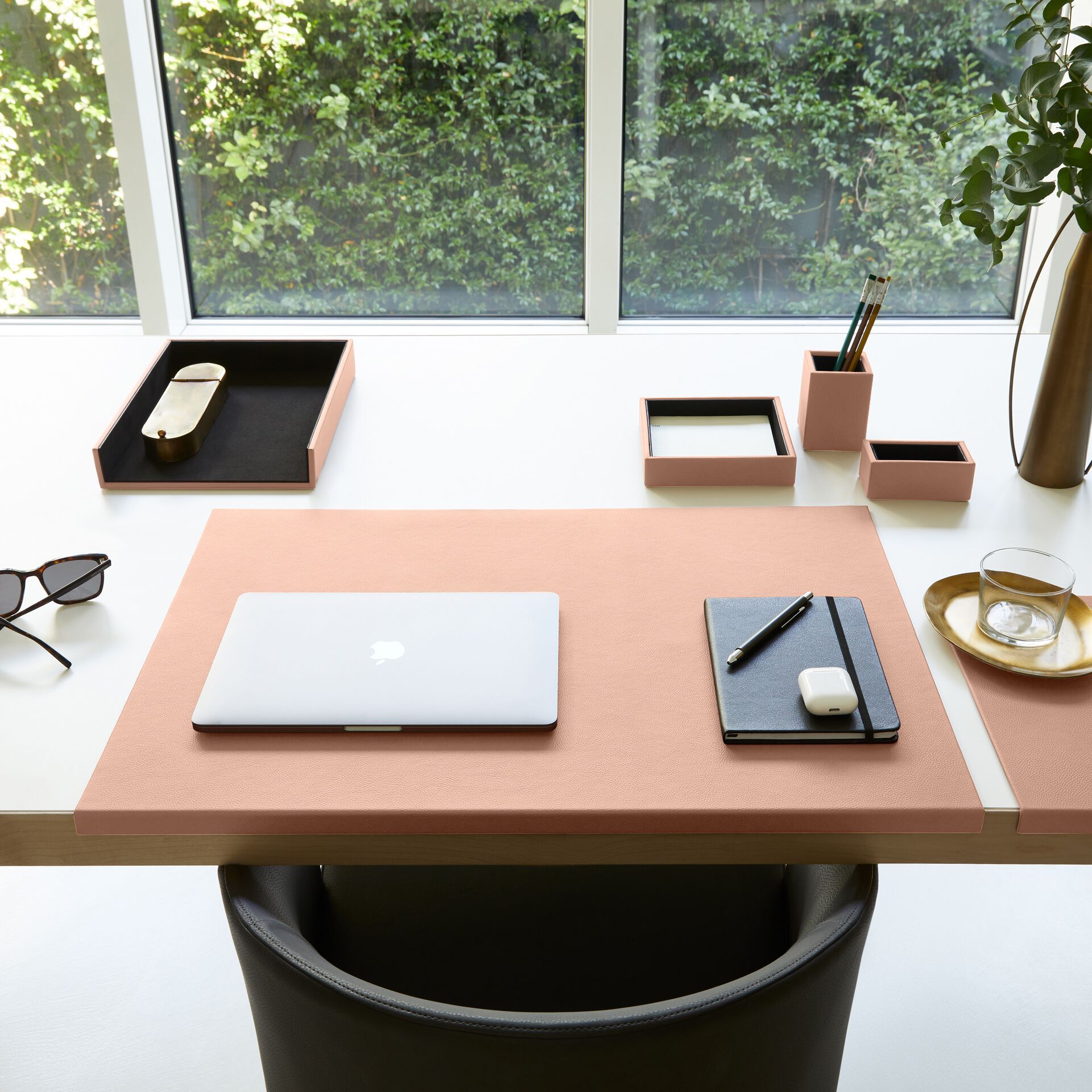 Кожаный чехол EGLOOH Adamantis ARCH-00064469 - Вид №18