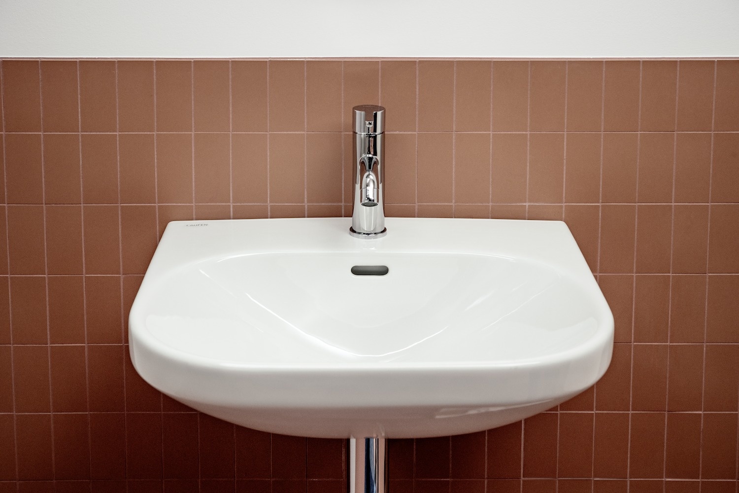 H8110864001041 Раковина LAUFEN PRO - Вид №1