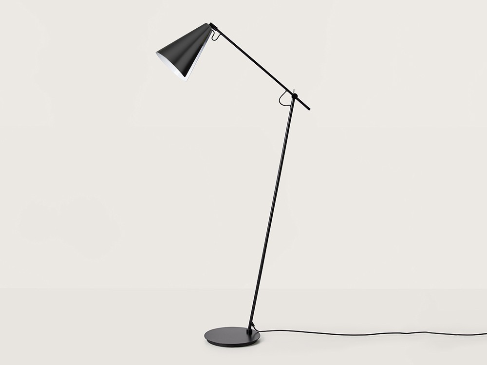 091597 Торшер черный Aromas del Campo Boa