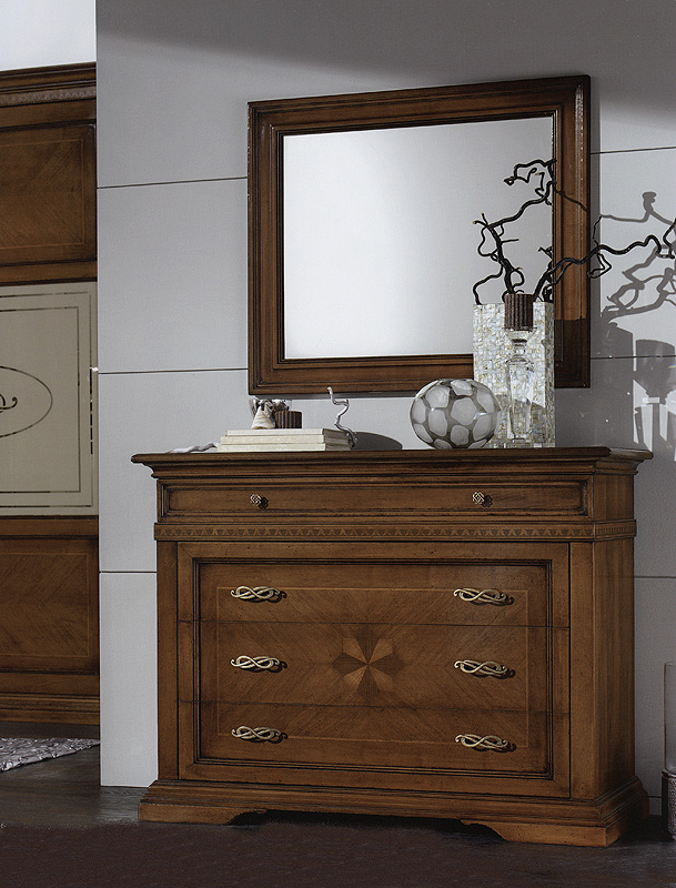 Комод REGINA DEVINA NAIS CM041 Classic