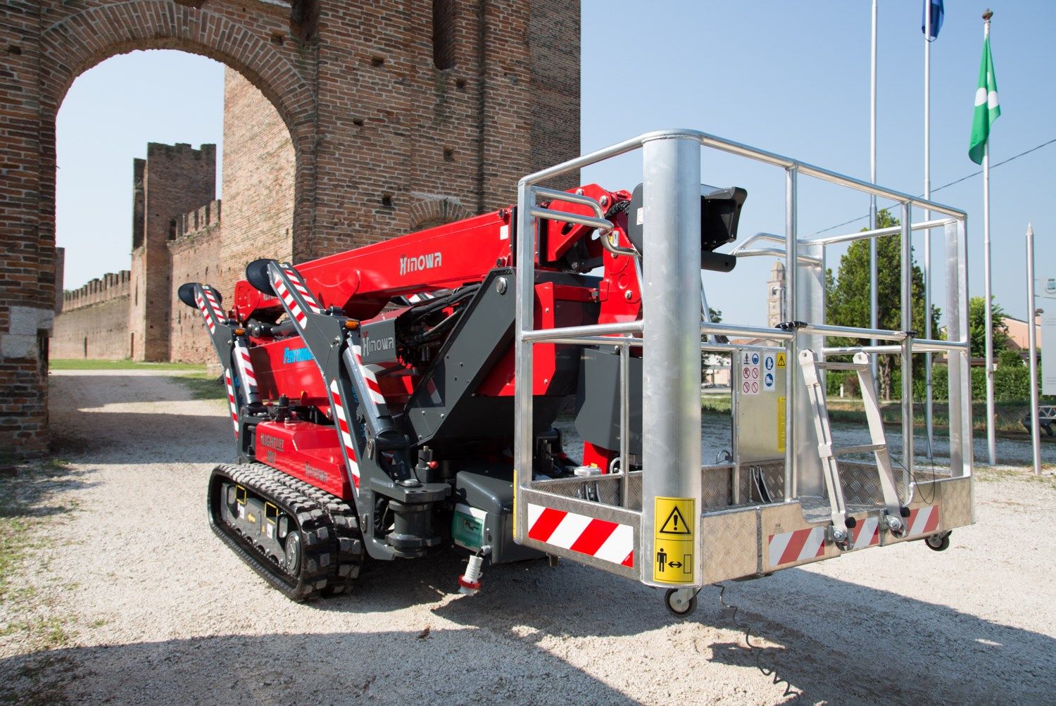 Воздушная платформа Hinowa LIGHTLIFT 33.17 PERFORMANCE IIIS MK2 ARCH-00040789 - Вид №2