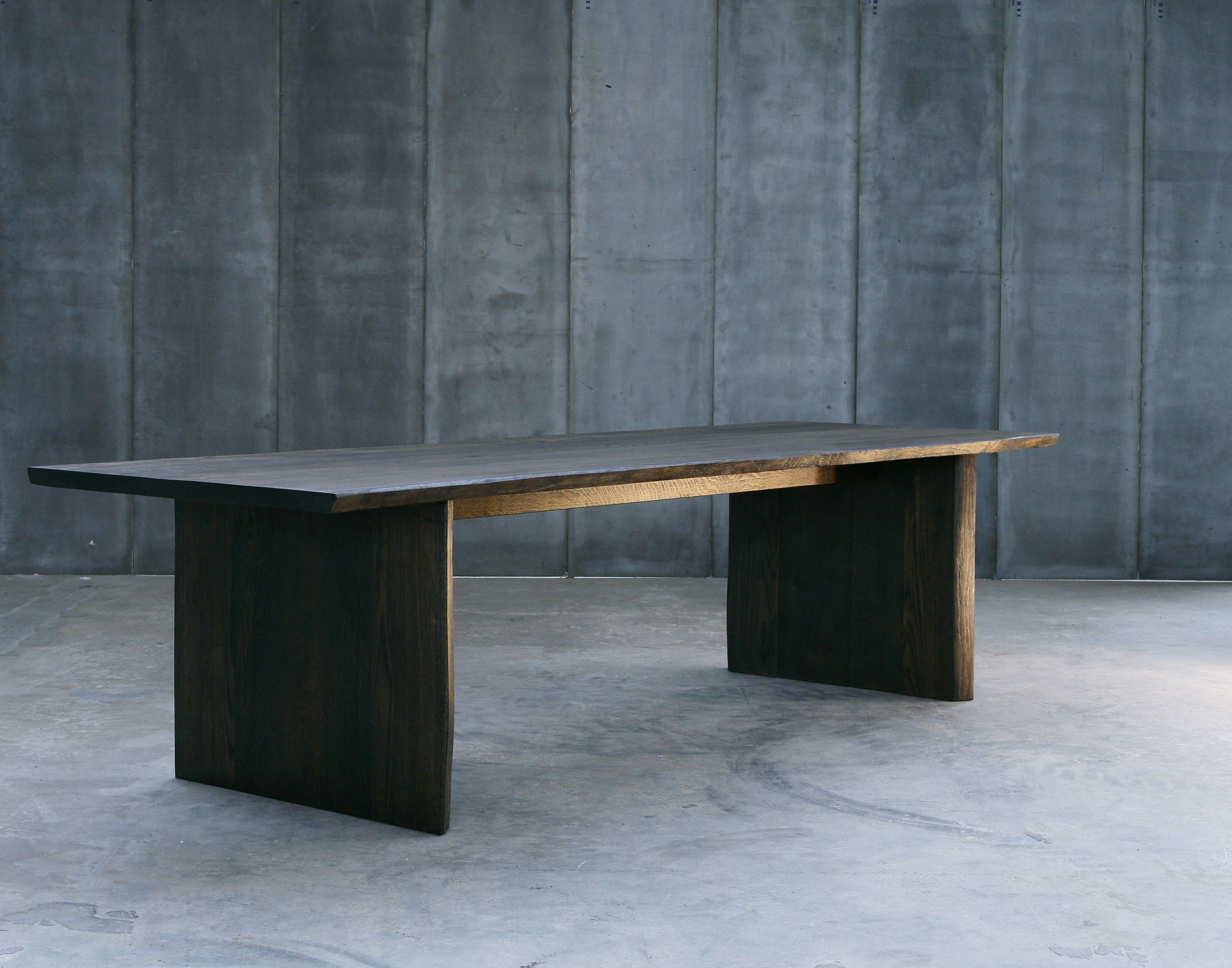 Стол из дуба на заказ Heerenhuis ALTAR MTM ARCH-00075665 - Вид №1