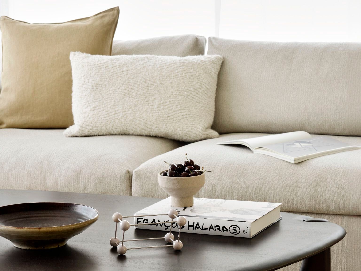 Квадратная льняная подушка Ethnicraft Necessity ARCH-00107594 - Вид №4