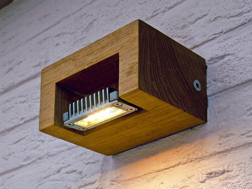 Royal Botania Бра для улицы с прямым светом из тика Log sun-id-1432470