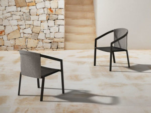 Алюминиевый стул с порошковым покрытием с подлокотниками