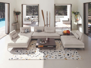 Кожаный диван