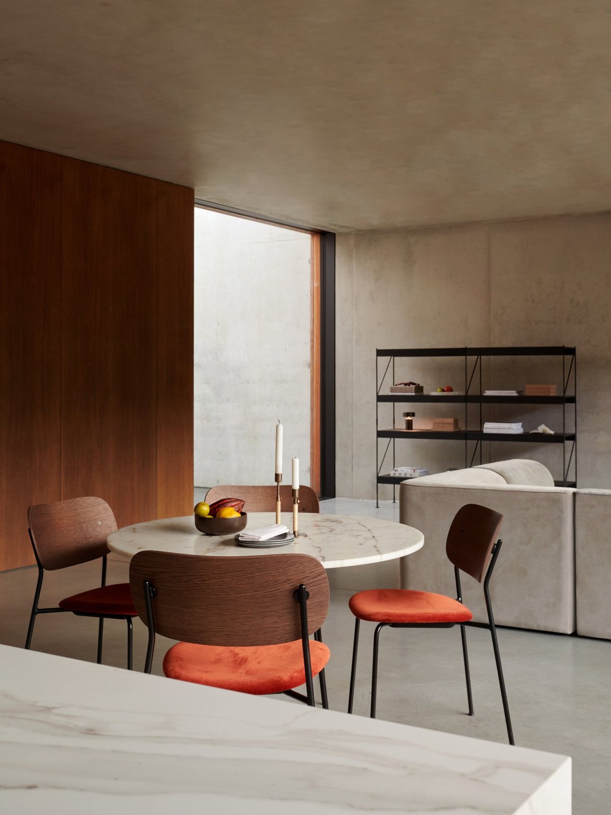 9331659 MENU Стол-колонна Harbour, круглый со звездообразным основанием Прилавок  - Вид №22