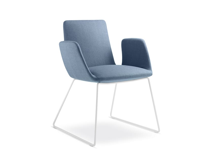 Тканевый стул с подлокотниками LD Seating Harmony Modern ARCH-00068329