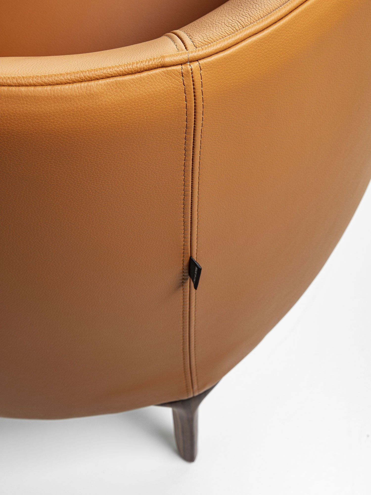 Кожаное кресло с подлокотниками Frigerio Джеки ARCH-00071658 - Вид №4