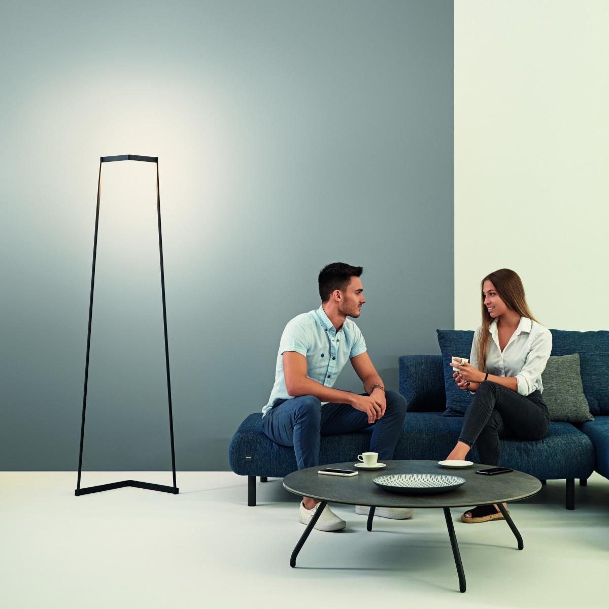 096492 Настольный светильник MANTRA MINIMAL 7283 Mantra Minimal