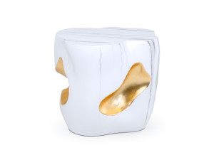 Высокий журнальный столик из стекловолокна