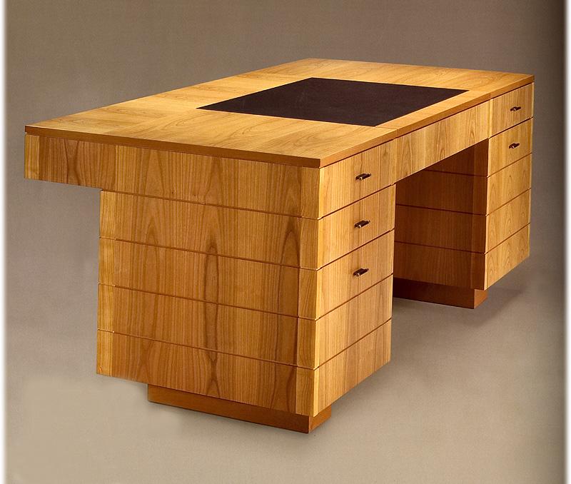 Письменный стол  MORELATO 5078 