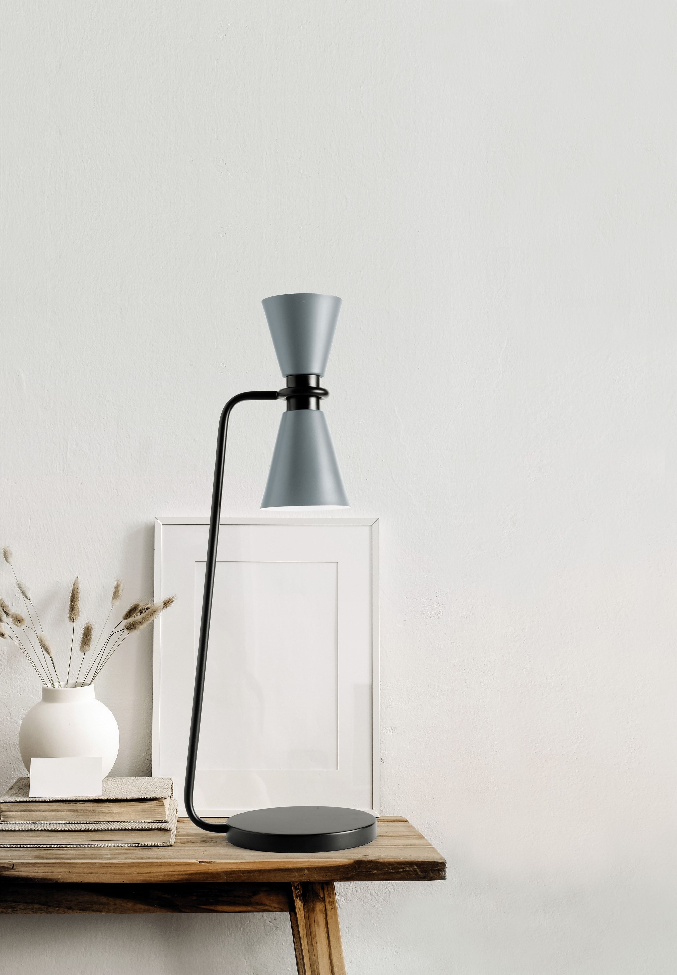 Окрашенная металлическая настольная лампа Miloox Grail ARCH-00149374 - Вид №2