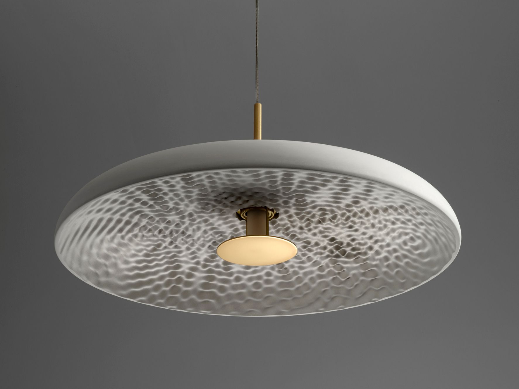 Светодиодный подвесной светильник из штукатурки и латуни RADAR INTERIOR Pulse ARCH-00041441