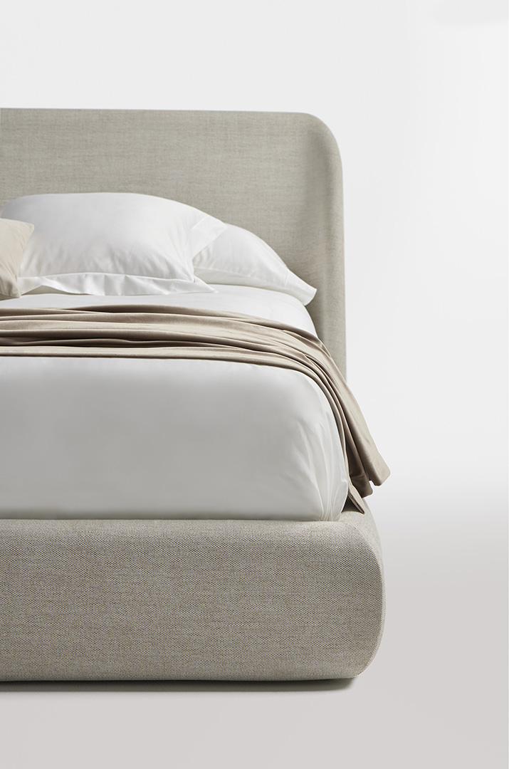 Кровать из атласа Atlas A3280 Coleccion Alexandra - Вид №1