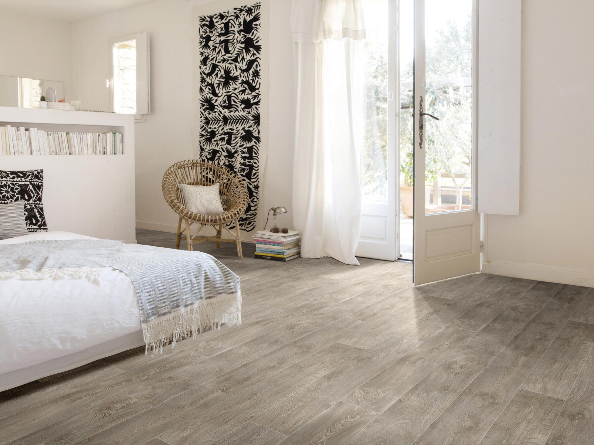 Нескользящий виниловый пол с эффектом дерева BEAUFLOR Feelings ARCH-00060623