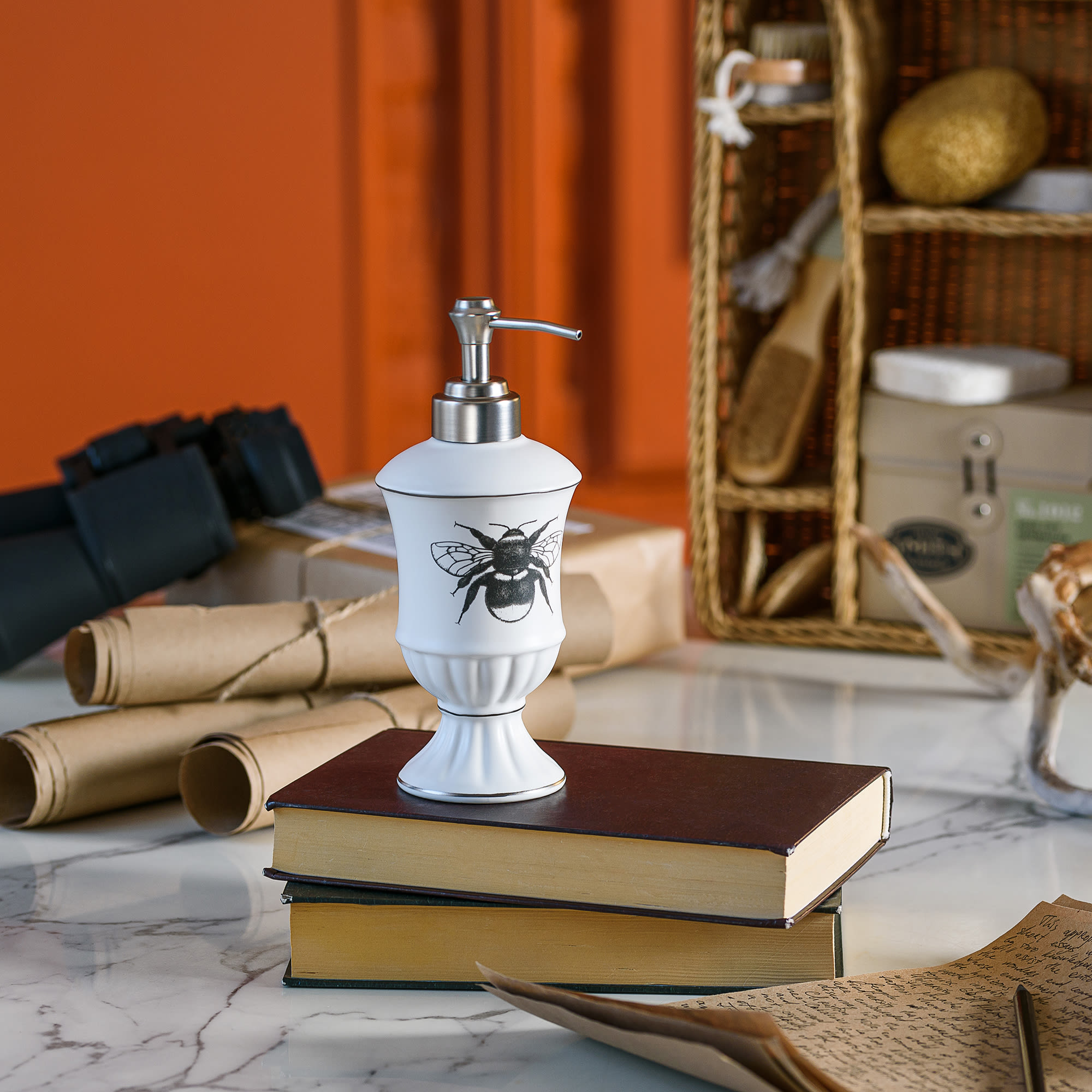 89097050 Дозатор для жидкого мыла цвет белый Buzz Fauna Santreyd  - Вид №3