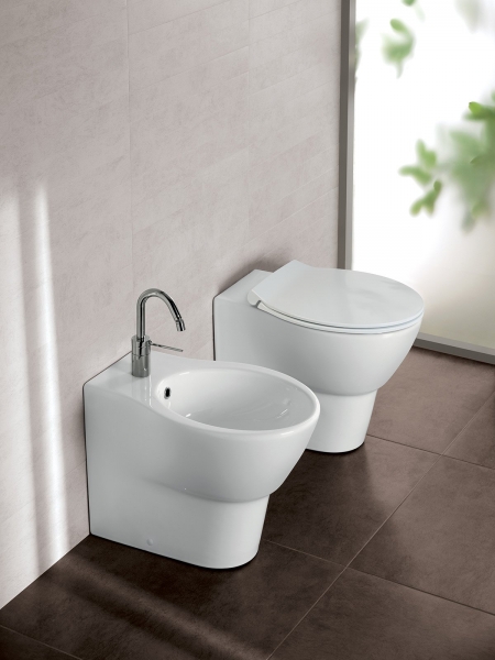 Y0QU01 Nido унитаз спиной к стене Hatria 