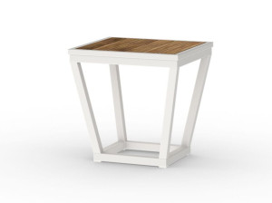 Квадратный стол из тикового дерева